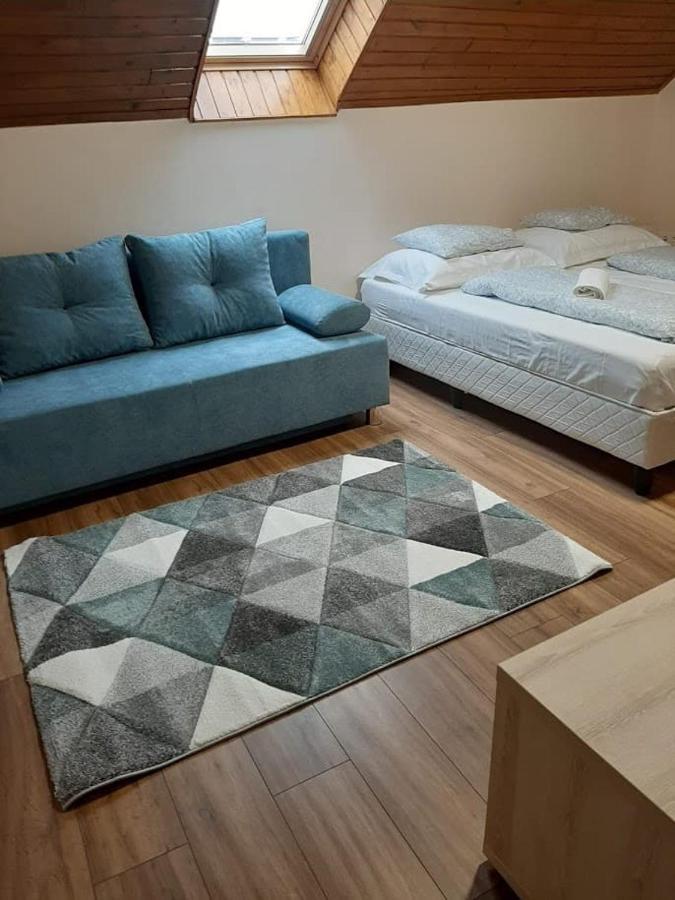 Natura Panzio&Apartmanhaz ออร์ฟู ภายนอก รูปภาพ